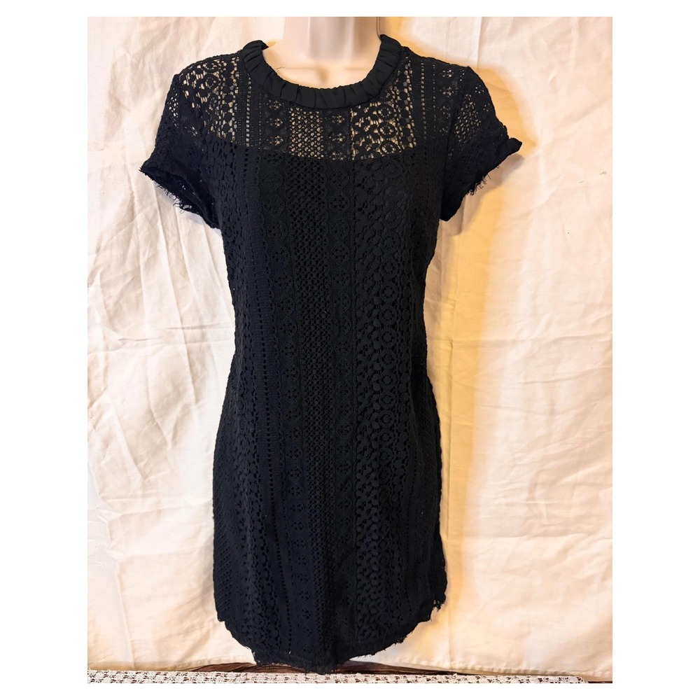 LC Lauren Conrad Lace Shift Dress Womens 10 Black Short Sleeve Eyelash Trim